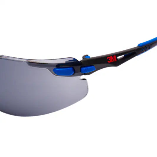 3M™ Solus™ 1000 Safety Glasses, blue/black frame, Scotchgard™ anti-fog and scratch-resistant coating (K&amp;N), grey lenses, S1102SGAF-EU, 20/box
