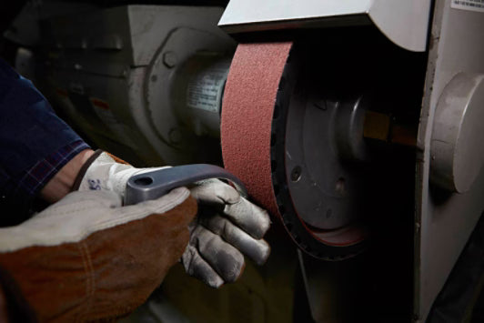 3M™ Cubitron™ ll Schuurband 784F, 1370 mm x 1900 mm, 80+