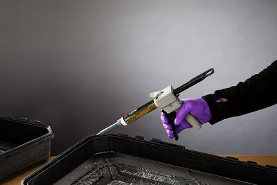 3M™ Scotch-Weld™ DP8910NS Acrylic Adhesive, Black, 45 ml Duo-Pak