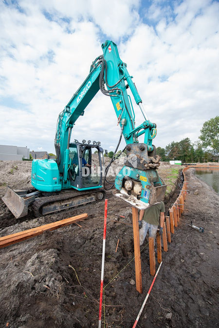 Hyrax 250 vibrating block 3.5 - 9 tons